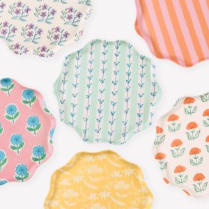 Flora Reusable Large Plates